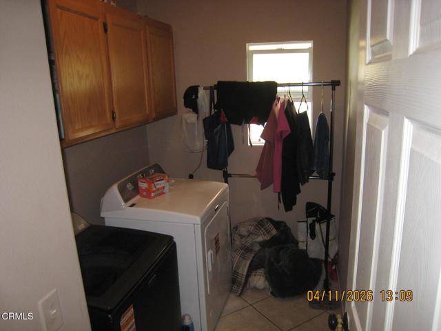 Image 11 of 29 For 922 Hinckley Lane