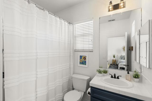 Image 40 of 63 For 1480 Regatta Road
