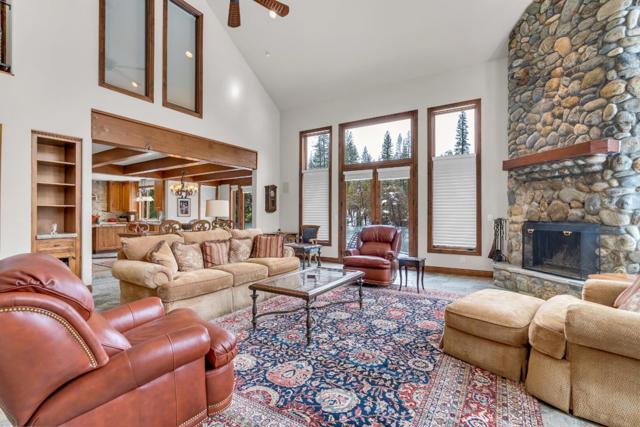 7899 Forest Drive,  CA: https://media.crmls.org/mediaz/e6b3ced6-df0c-4826-ac4d-263f1ad6503a.jpg