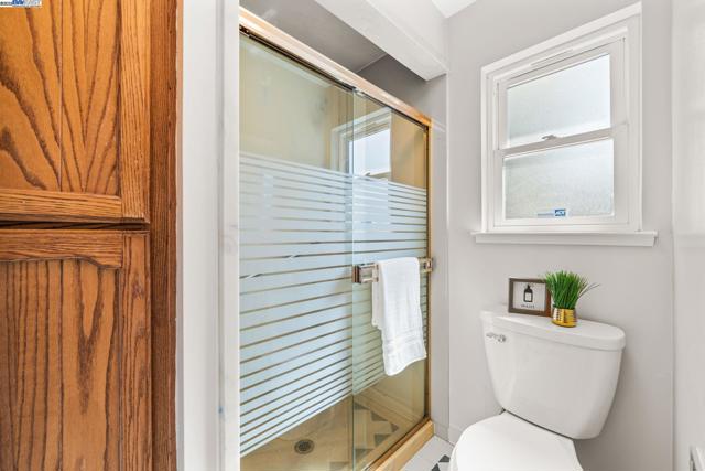 36092 Blair Pl, Fremont CA: https://media.crmls.org/mediaz/e6b4a7ce-ed3a-4b89-8464-0aabd7423f35.jpg