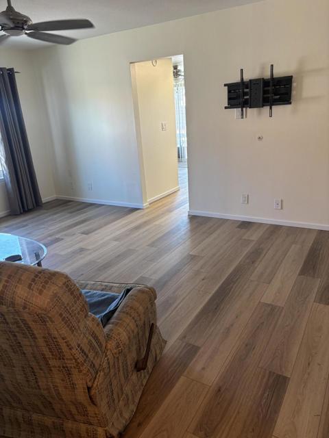 43370 Stony Hill Court, Palm Desert CA: https://media.crmls.org/mediaz/e6b543d1-f9d1-4eac-b870-f789df96ad21.jpg