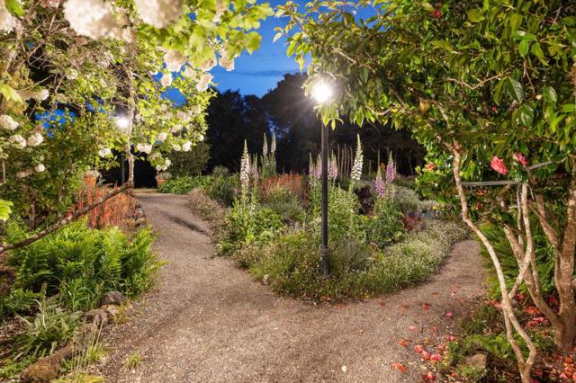 100 Canada Road, Woodside CA: https://media.crmls.org/mediaz/e6b71d62-7226-47fc-a977-790a9ef710ae.jpg