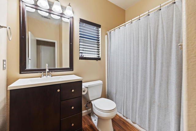 31292 Via Ventana, Thousand Palms CA: https://media.crmls.org/mediaz/e6b7c09c-eef0-4755-b2b8-c329c60a481a.jpg