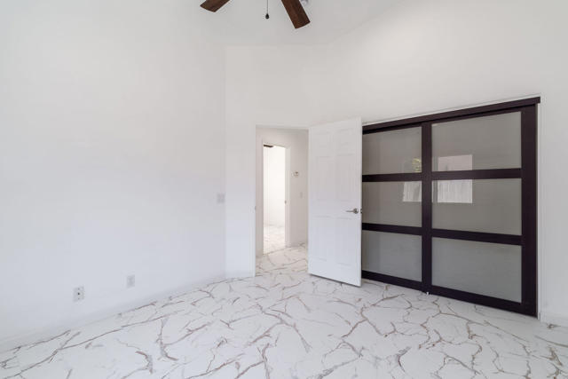 53045 Avenida Obregon, La Quinta CA: https://media.crmls.org/mediaz/e6b7e13f-4917-4356-9e6c-28f2ca1c8534.jpg