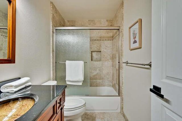 425 N El Camino Real, San Mateo CA: https://media.crmls.org/mediaz/e6b87bd4-f09b-4aab-b935-94fcfe32f1ca.jpg