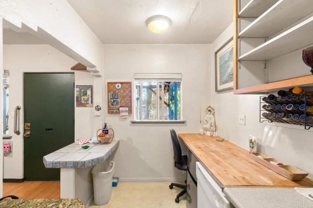 Detail Gallery Image 23 of 37 For 4245 41st St, San Diego,  CA 92105 - 5 Beds | 4 Baths