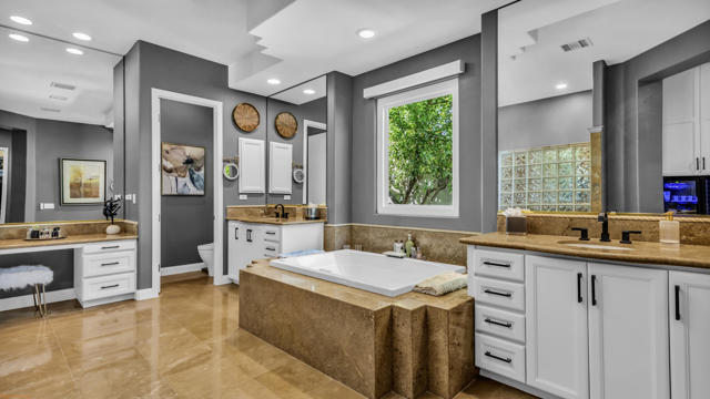 55 Calle De Oro, Rancho Mirage, CA 92270