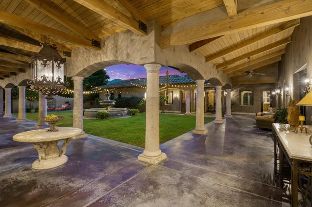 80780 Vista Bonita Trail, La Quinta CA: https://media.crmls.org/mediaz/e6ba8033-746a-49eb-9c83-9c70470964c2.jpg