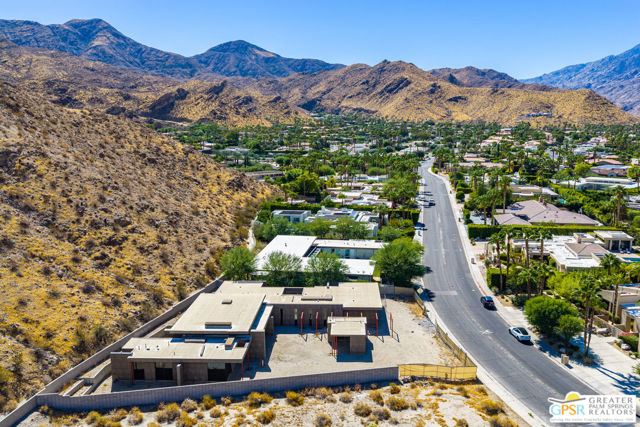 3172 E Bogert Trail, Palm Springs, CA 92264