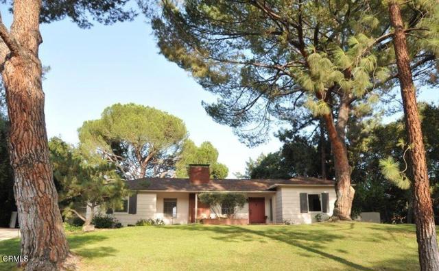 3914 Alta Vista Drive, La Canada Flintridge CA: https://media.crmls.org/mediaz/e6bbb64e-1375-43d7-b6ae-fded8cdbc95c.jpg