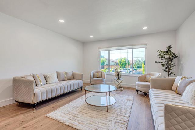 3702 Caravella Drive, San Jose CA: https://media.crmls.org/mediaz/e6bbcb9a-1360-46dc-9a8a-c5d14a7baf95.jpg