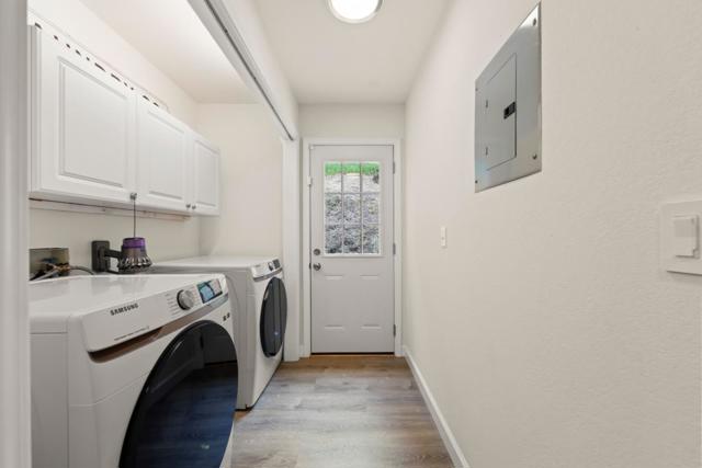 2655 San Juan Canyon Road, San Juan Bautista CA: https://media.crmls.org/mediaz/e6bc1cfb-4804-4dfd-92f0-456ad531fc8c.jpg