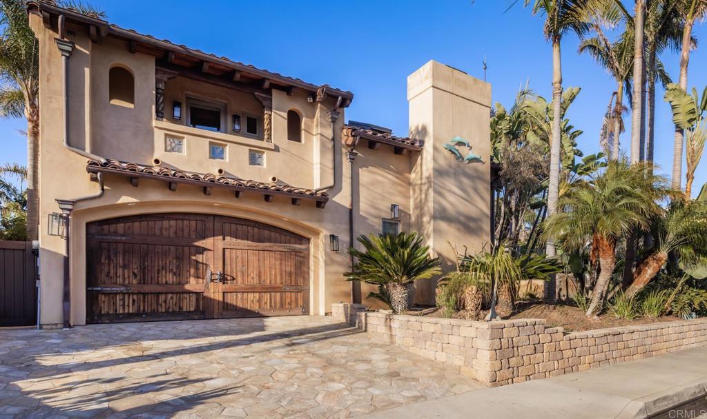 112 La Veta Avenue