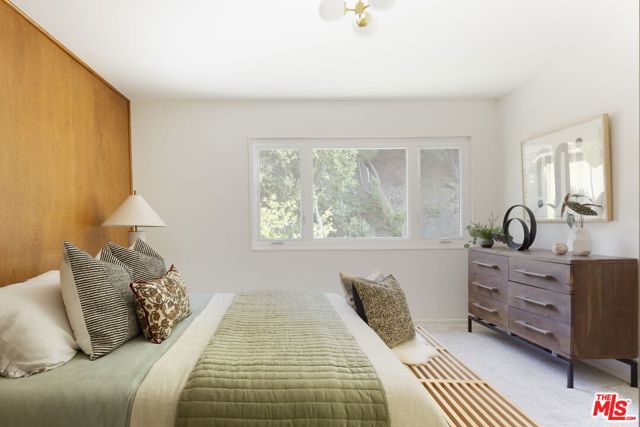 4061 Marchena Drive, Los Angeles CA: https://media.crmls.org/mediaz/e6bf7dc5-e9f9-4b96-976c-15e54af5f2cc.jpg