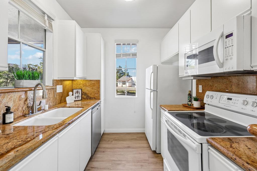 10878 Sabre Hill Dr. - photo 14