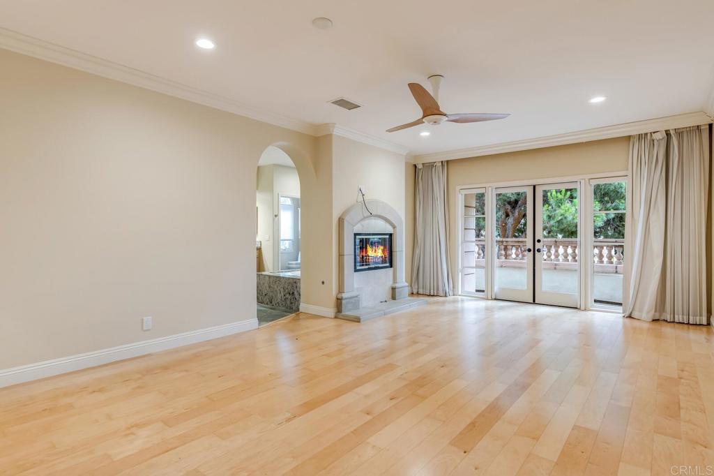 5370 Renaissance Avenue - photo 15
