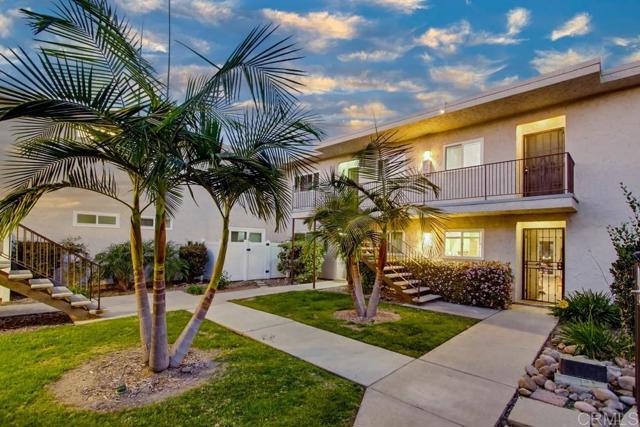 Detail Gallery Image 3 of 55 For 8220 Vincetta Dr #44,  La Mesa,  CA 91942 - 2 Beds | 2 Baths