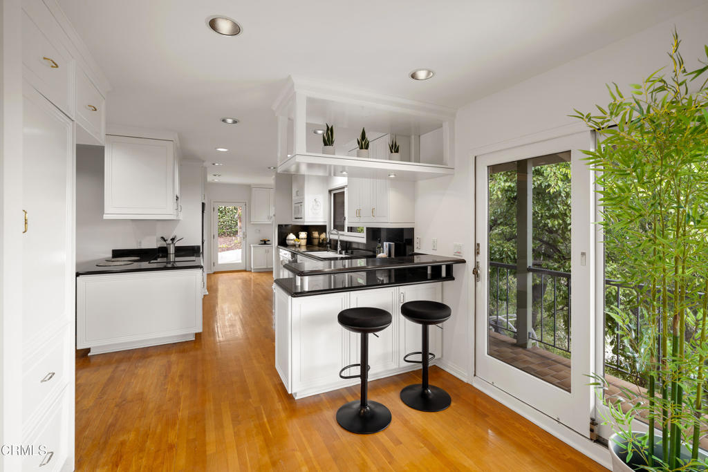 375 Berkshire Avenue La Canada Flintridge img 52