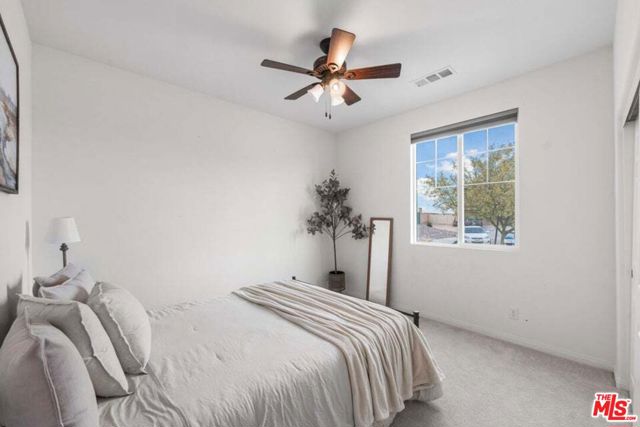 2906 Crocus Place, Palmdale CA: https://media.crmls.org/mediaz/e6c26a47-fef9-4d33-8cea-db32581076c6.jpg