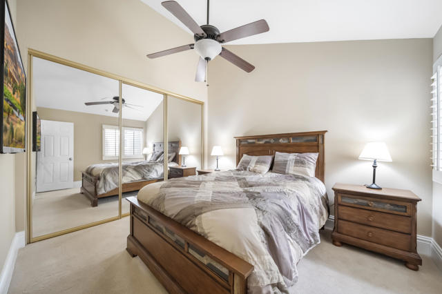 43512 Via Magellan Drive, Palm Desert CA: https://media.crmls.org/mediaz/e6c3dc18-73fe-42a5-a892-887495f97e52.jpg