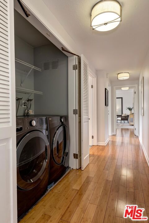 11827 Goshen Avenue, Los Angeles CA: https://media.crmls.org/mediaz/e6c3eb63-6e5b-49a4-b11b-2d3c477a79a8.jpg