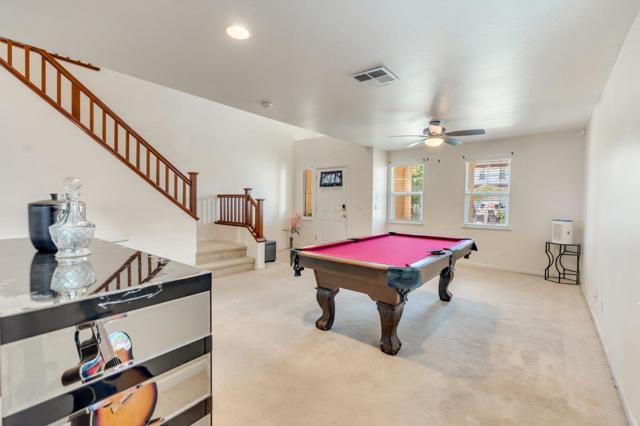2385 N Mountainside Drive, Los Banos CA: https://media.crmls.org/mediaz/e6c42da4-f04d-4277-9173-0f52d6cc6304.jpg