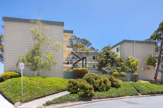 825 Balboa Avenue, Capitola CA: https://media.crmls.org/mediaz/e6c475d1-bc8c-475f-abcb-90df32f02bf4.jpg