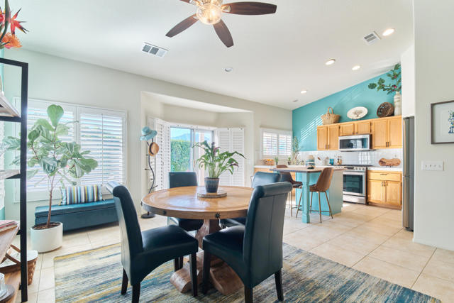 81145 Aurora Avenue, Indio CA: https://media.crmls.org/mediaz/e6c52607-95cc-48e3-9451-9fb7c1f60402.jpg