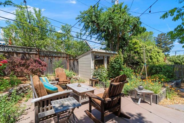 734 Oregon Avenue, San Mateo CA: https://media.crmls.org/mediaz/e6c707c1-634b-4b76-aa80-388b3e3e37b7.jpg