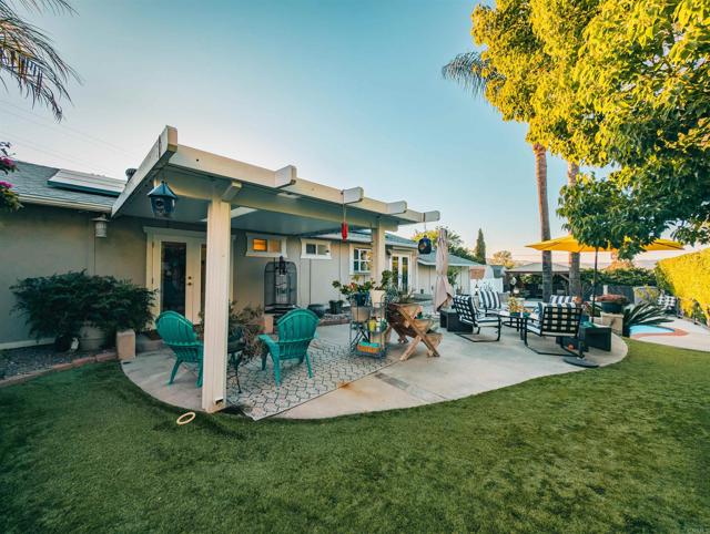 8635 La Butte Lane, Santee CA: https://media.crmls.org/mediaz/e6c7f9a7-ada1-4b11-bf4a-c83b27854e78.jpg