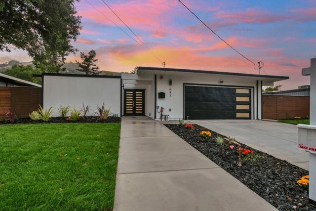 642 Appleberry Drive, San Rafael CA: https://media.crmls.org/mediaz/e6c8209c-2e69-4166-973b-1d2e9b388e58.jpg