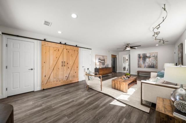 1173 Shamrock Drive, Campbell CA: https://media.crmls.org/mediaz/e6c9dbf5-ad6b-4bbf-b3d5-aaa611db9e60.jpg