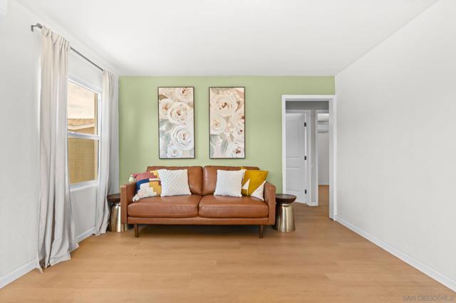 6248 Thorn Street, San Diego CA: https://media.crmls.org/mediaz/e6ca4220-b56e-436f-ab2b-7189baa14e73.jpg