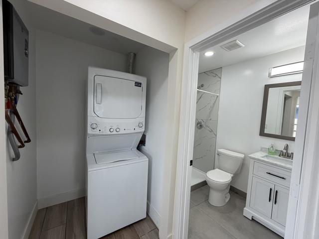 Image 6 of 11 For 1535 Monterrey Pine Dr