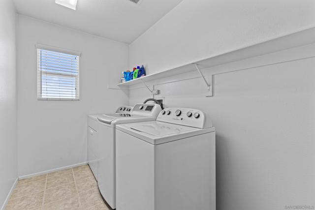 25231 Ridgemoor Road, Menifee CA: https://media.crmls.org/mediaz/e6caa881-4287-43bd-865d-c87faf609f5b.jpg