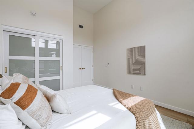 4436 Heritage Glen, San Diego CA: https://media.crmls.org/mediaz/e6caf77c-b9e5-43f7-a1d3-cd5bedc0c796.jpg