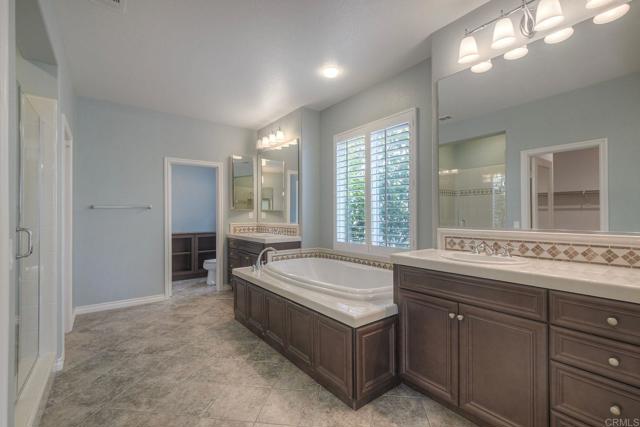 Detail Gallery Image 20 of 32 For 1789 Lemon Tree Ct, San Marcos,  CA 92078 - 5 Beds | 4/1 Baths