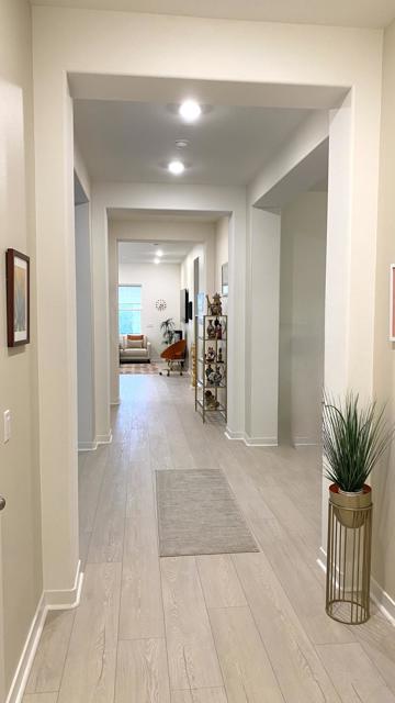 Image 34 of 42 For 3461 Via Leonardo