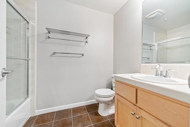 1035 Scotia Terrace, Sunnyvale CA: https://media.crmls.org/mediaz/e6cbcb5e-938b-4796-b2f3-d9995dc557ce.jpg