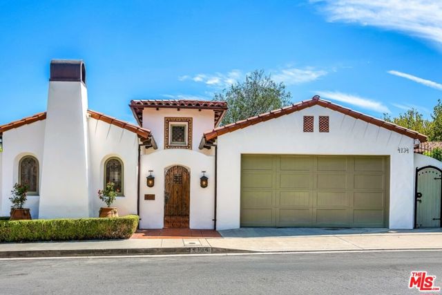 4134 Murietta Avenue photo 1