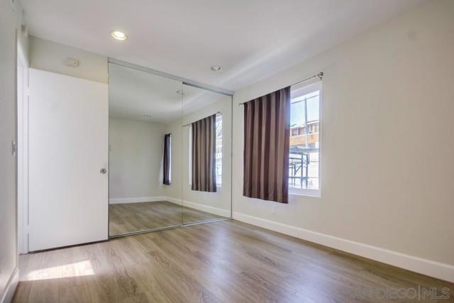 Image 24 of 34 For 9280 Towne Centre Dr  41