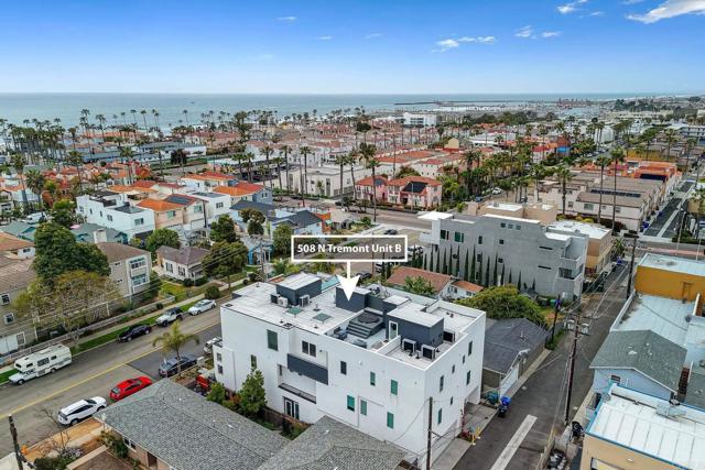 508 N Tremont Street, Oceanside CA: https://media.crmls.org/mediaz/e6ceda5b-bd38-4ee3-a5e1-86af6c4c0a71.jpg