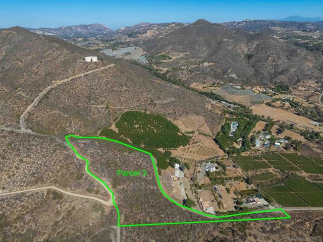 0 Pala Mesa Mountain Dr, Fallbrook CA: https://media.crmls.org/mediaz/e6cfeab4-122f-4e20-bfdd-9d8758b28f01.jpg