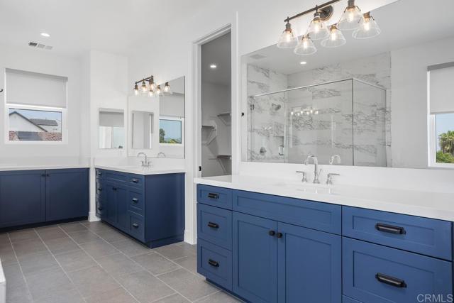 1215 Stonemark Place, Vista CA: https://media.crmls.org/mediaz/e6d03663-1c26-4589-9b2d-9c4c48fd1048.jpg