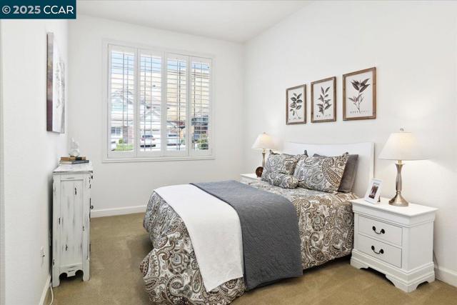 3062 Windmill Canyon Dr, Clayton CA: https://media.crmls.org/mediaz/e6d04431-08d2-48e9-94c6-a34791070a0d.jpg