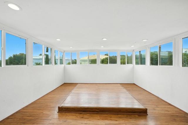 2602 Jacobs Street, Hayward CA: https://media.crmls.org/mediaz/e6d0af43-4229-4202-b188-ebb16013daf7.jpg