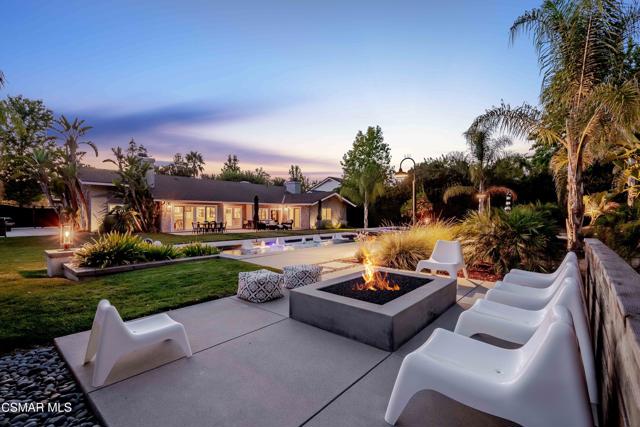 552 Longbranch Road, Simi Valley CA: https://media.crmls.org/mediaz/e6d0b40c-9c82-49eb-afb6-88d661404bf1.jpg