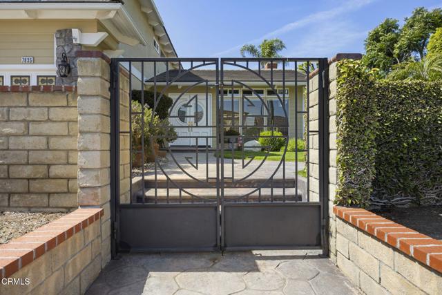 Detail Gallery Image 9 of 65 For 7835 Marin Ln, Ventura,  CA 93004 - 4 Beds | 2/1 Baths