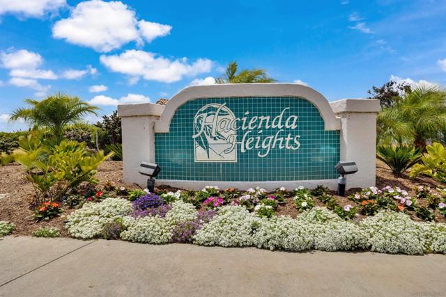 632 Paseo Rio, Vista CA: https://media.crmls.org/mediaz/e6d100b3-dcc0-4261-afa3-ae6e7b0da2d0.jpg