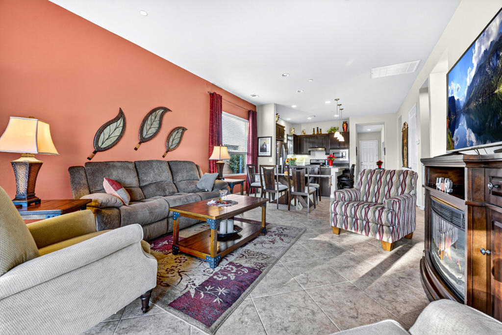 MLS #219138665DA image #10